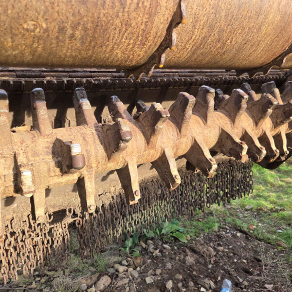 Produkcja i wyważanie dynamiczne wału mulczera Seppi Starsoil Hydro 250. Zniszczony wał.